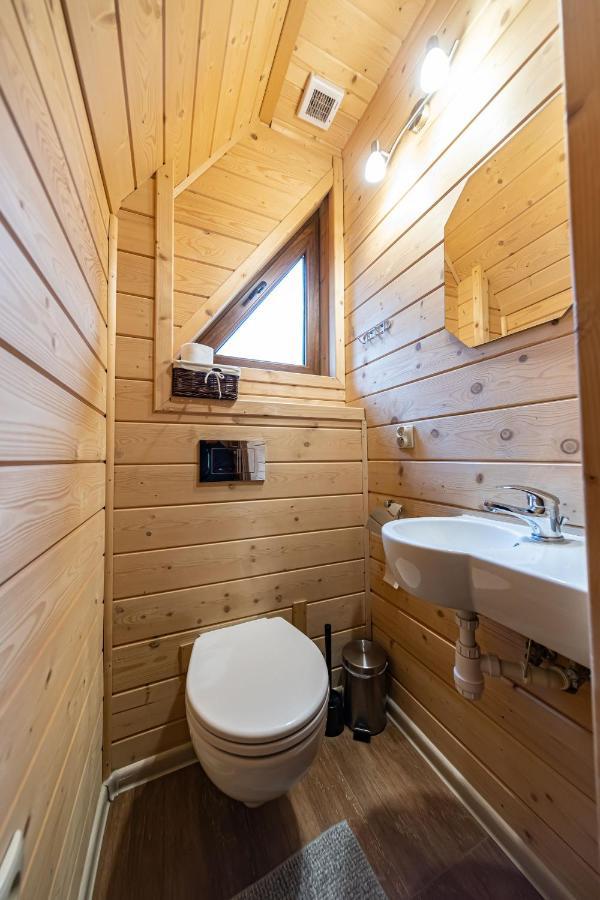 Domki Gawra Z Jacuzzi Zakopane Exterior photo